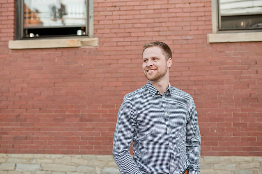 engagement photo of groom to be
