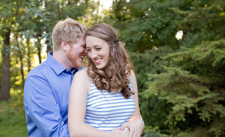 Columbus Engagement Photographer Inniswood Metro Gardens