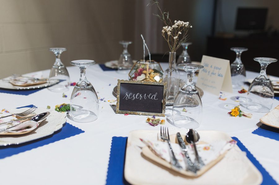 table setting at neward ohio wedding elopement
